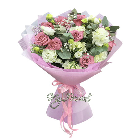 Blumenstrauß aus Rosen und Lisianthus