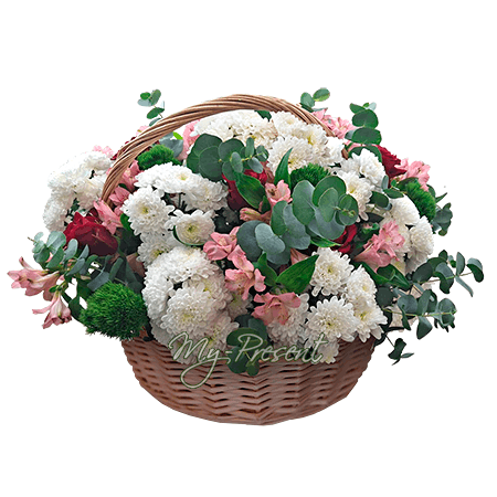 Una cesta con crisantemos, alstroemerias y rosas — cuando las flores se convierten en poesía.